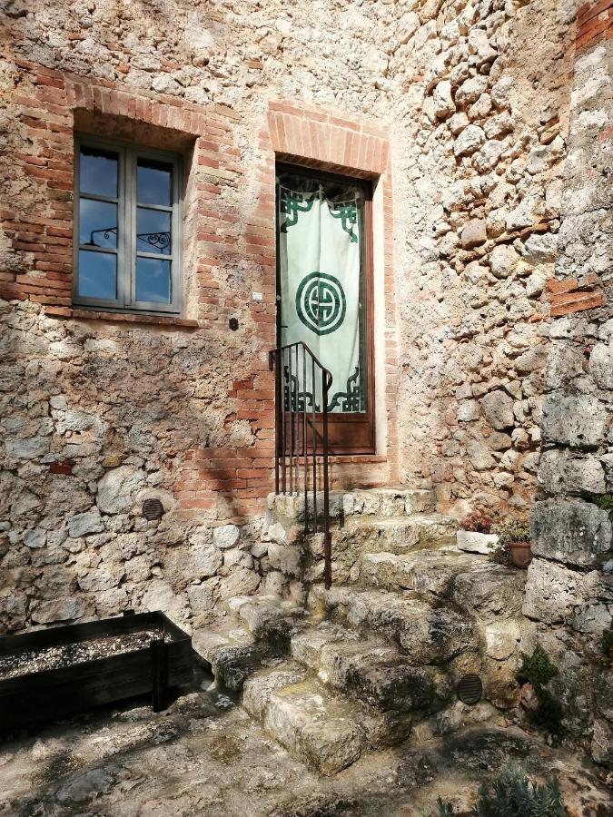 Gli Archi Monteriggioni